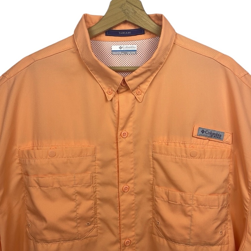 EUC Columbia Men’s PFG Tamiami ll Short/Sleeve In Coral Orange Peach Size XXL